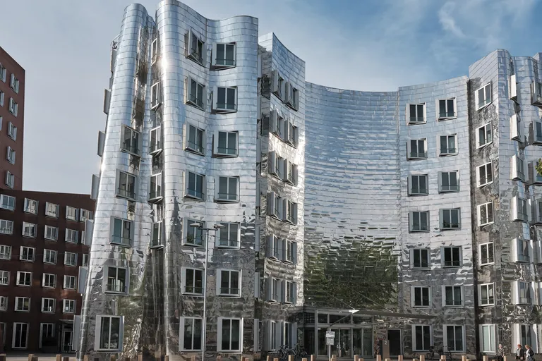 Gehry buildings in Düsseldorf's Medienhafen